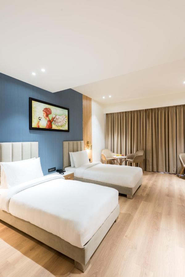Hotel Dayal Gateway Lucknow Esterno foto